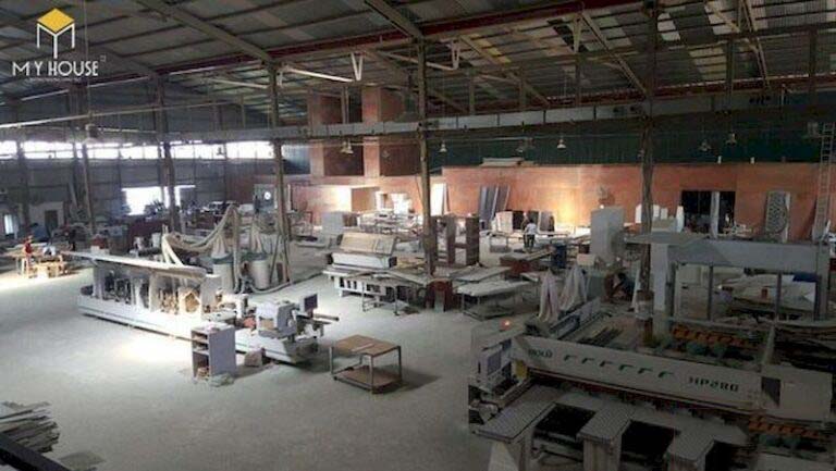 Nhà máy sản xuất nội thất với hệ thống máy móc hiện đại hàng đầu