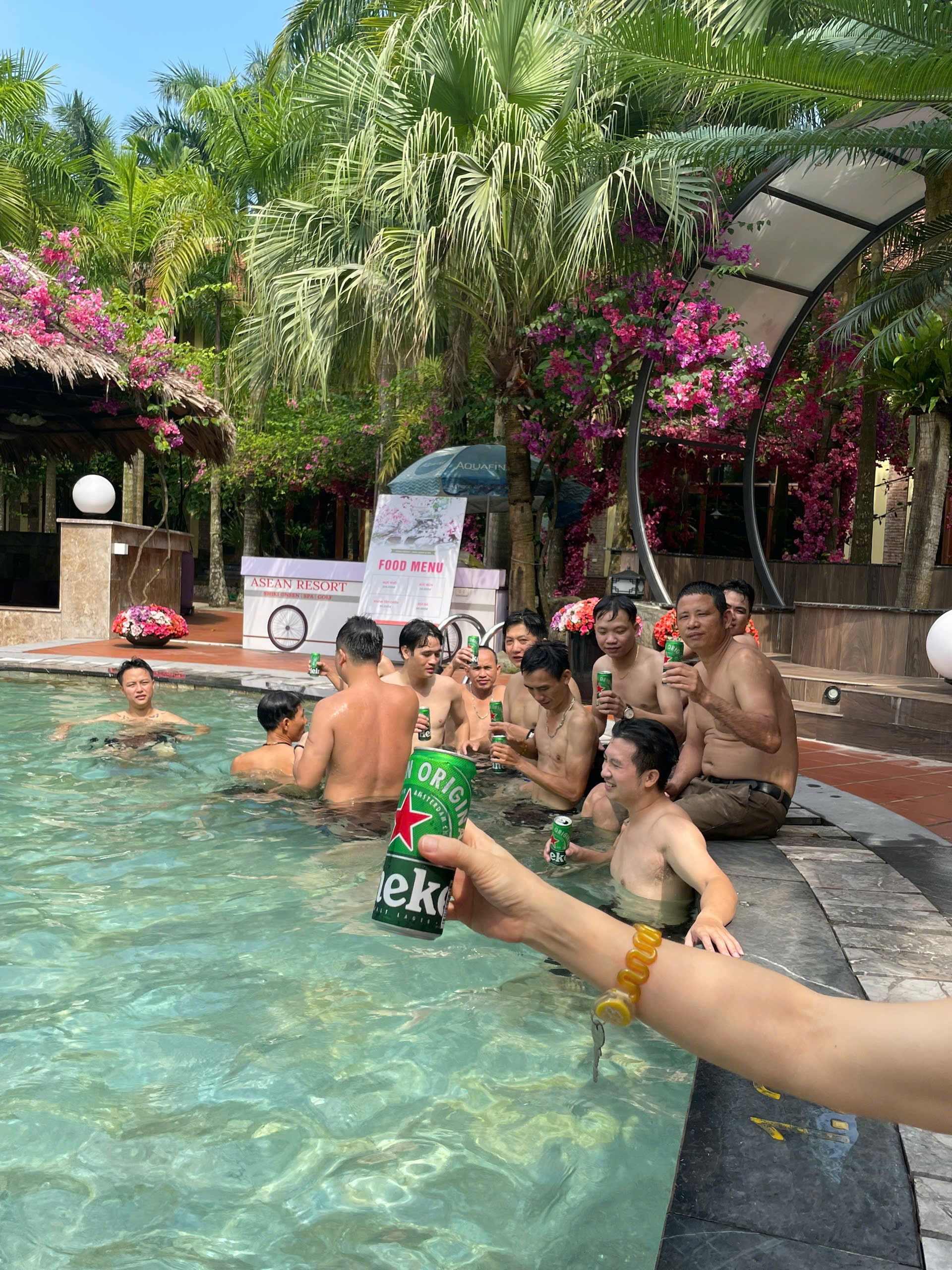 hoạt động team building tại resort asean